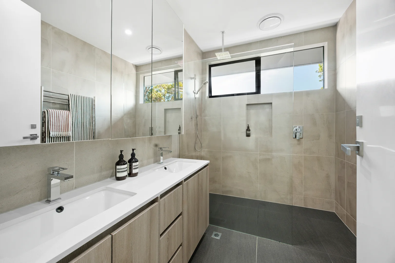 Additional image 10 of 3A Weeroona Street, Hampton VIC 3188