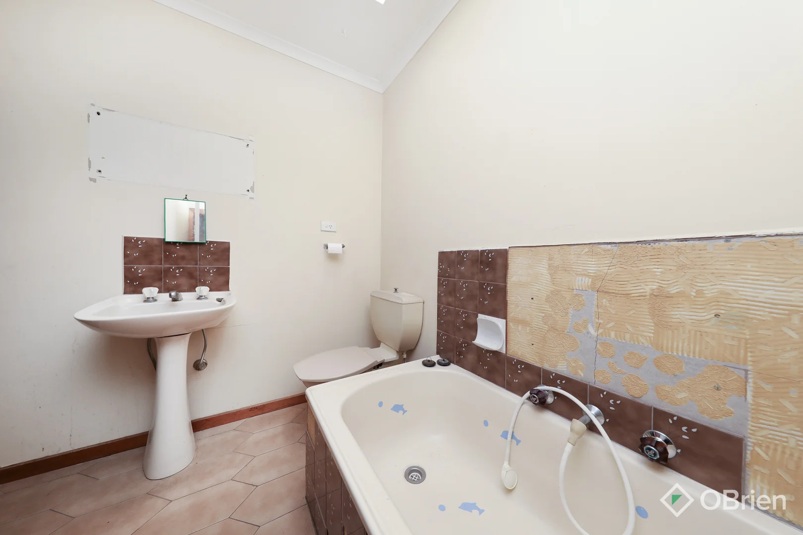 Additional image 9 of 5/41-43 Hutchinson Street, Albion VIC 3020