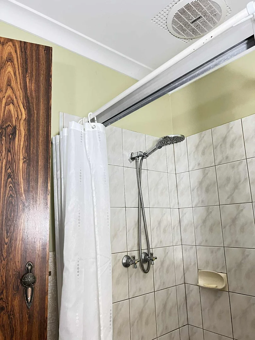 Additional image 16 of 10 Kenny Crescent, Rangeway WA 6530