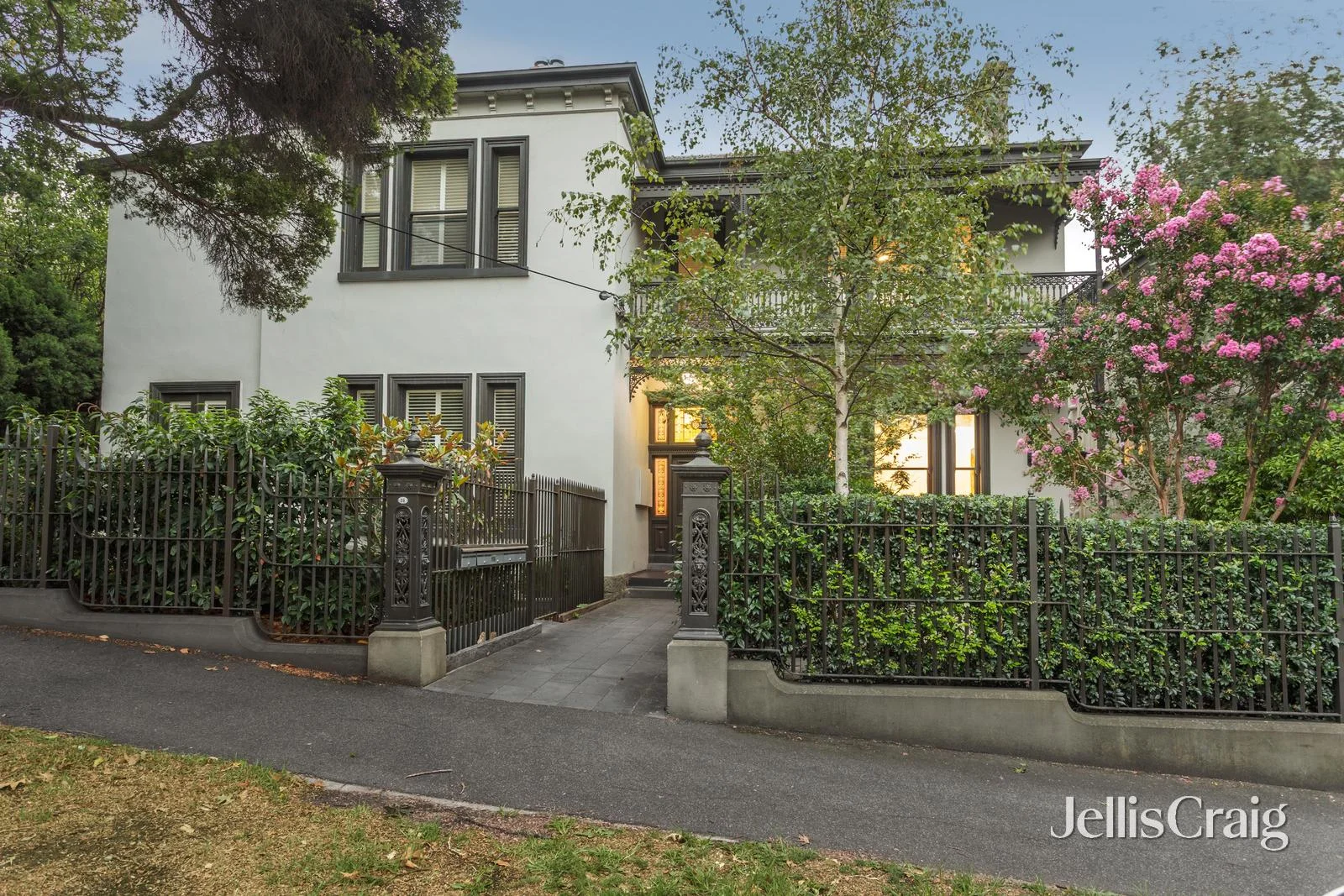 Additional image 5 of 3/25 Isabella Grove, Hawthorn VIC 3122