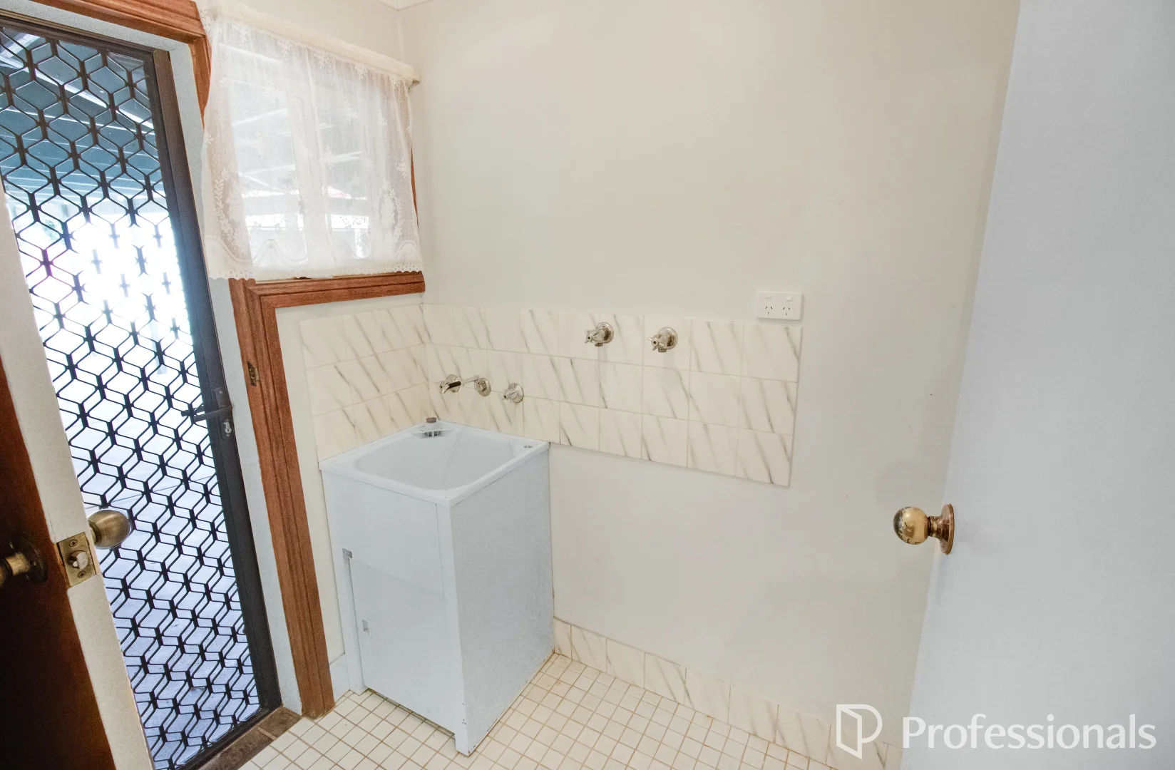 Additional image 17 of 14 Eaton Street, Ashmont NSW 2650