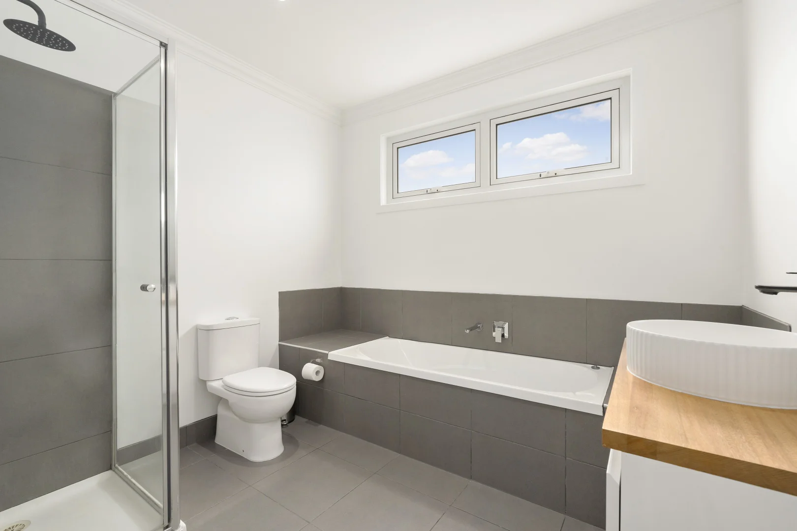 Additional image 9 of 2/13 Adelaide Street, Albion VIC 3020