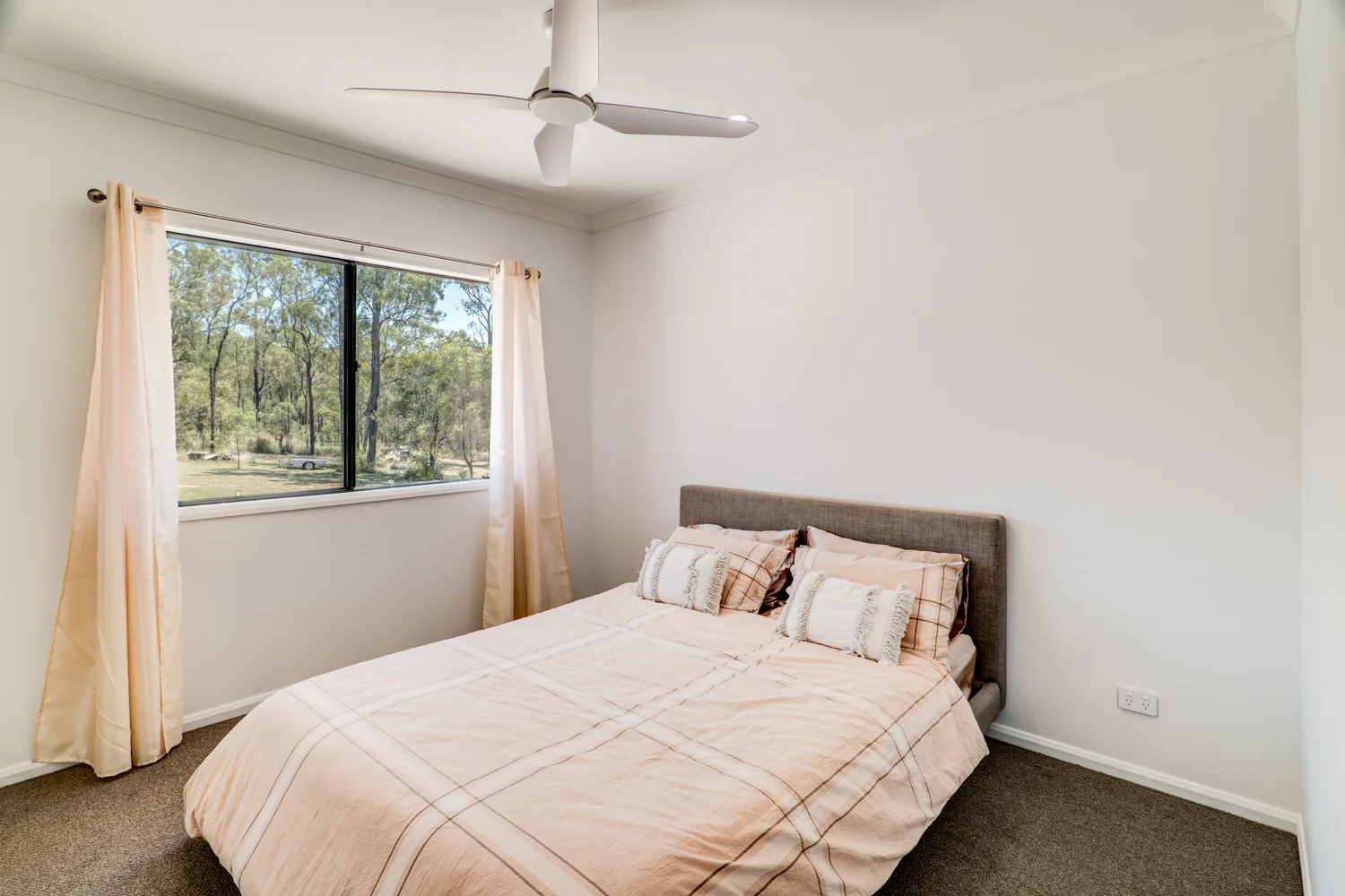 Additional image 18 of 12 Bottlebrush Crescent, Rifle Range QLD 4311