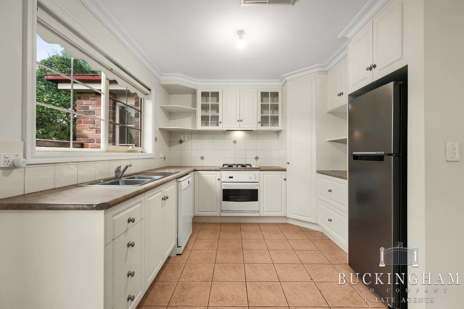 Additional image 5 of 1/9 Mayona Road, Montmorency VIC 3094