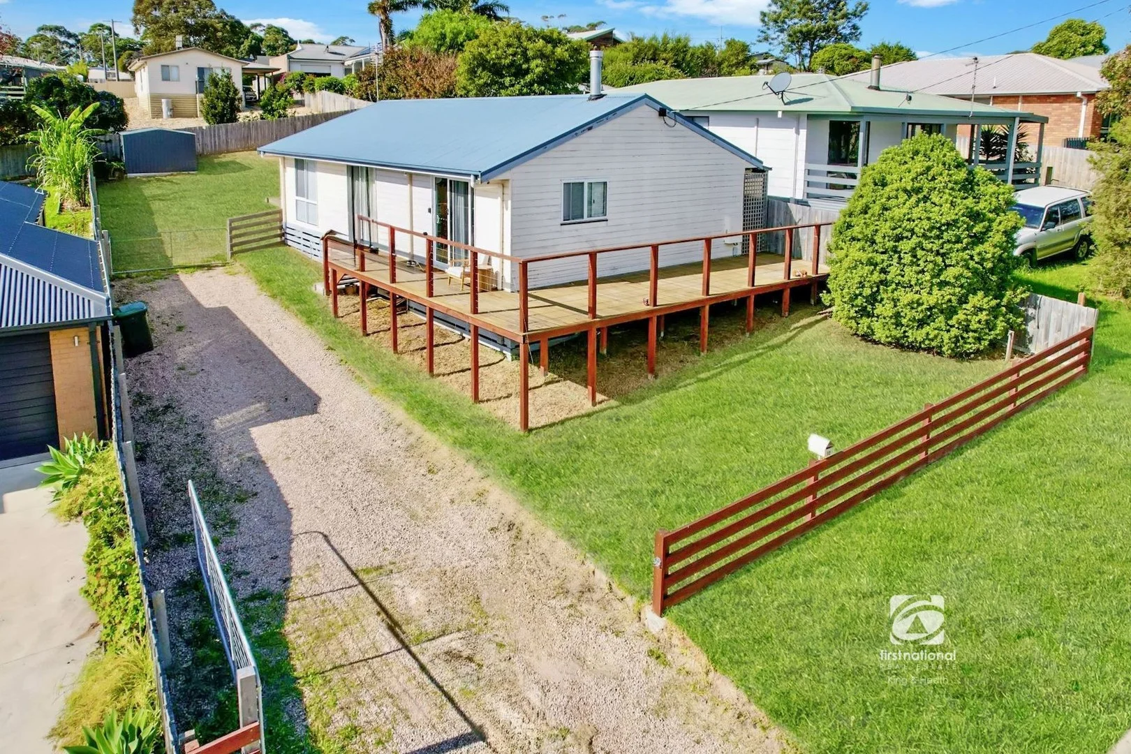 12 Panoramic Drive, Lakes Entrance VIC 3909