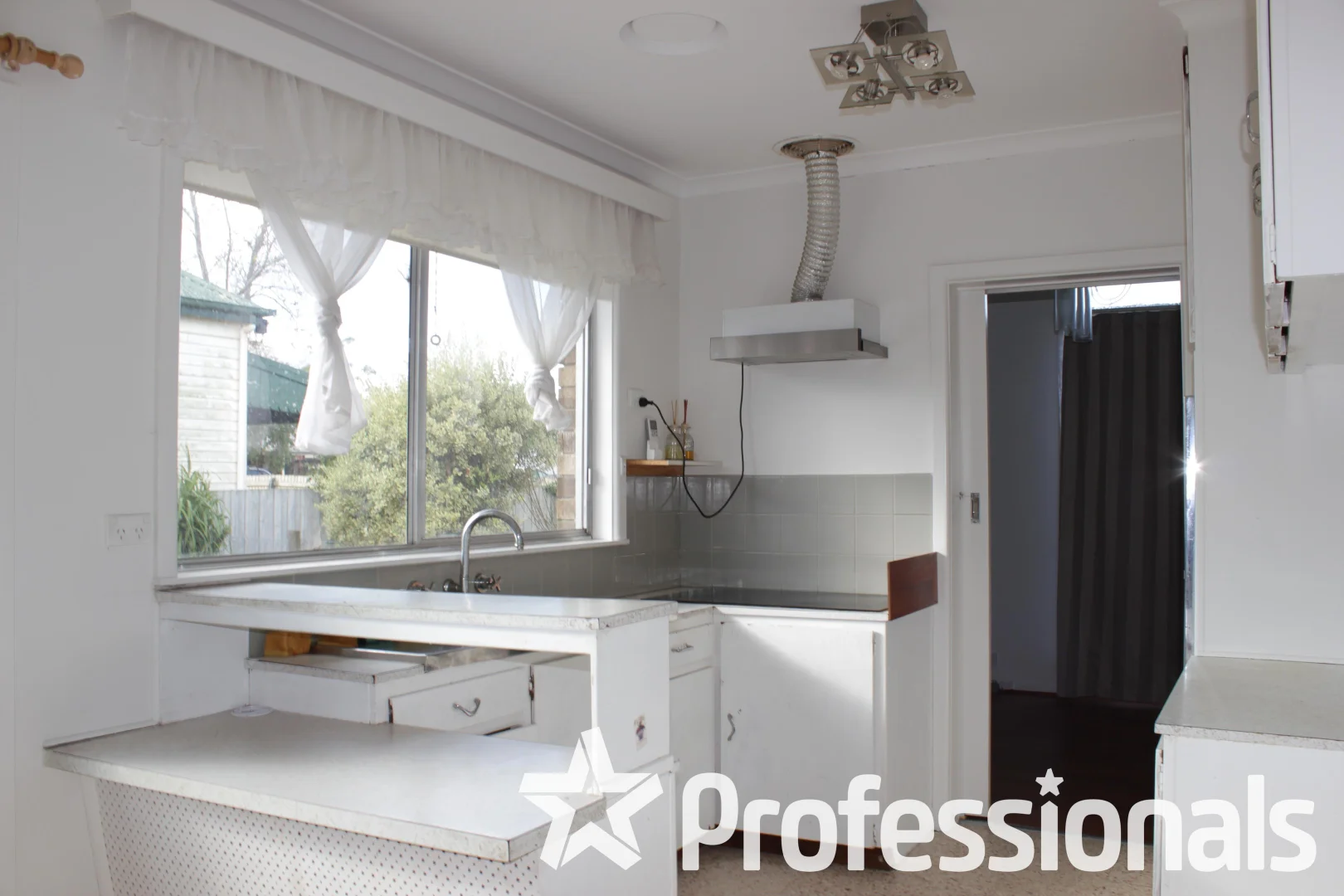 Additional image 2 of 64 Nicol Street, Yarram VIC 3971