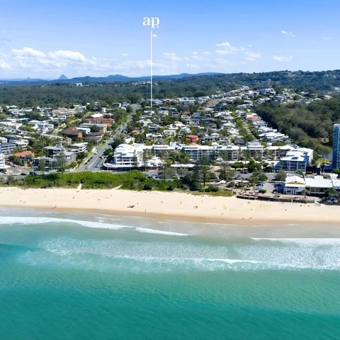 2 Tantula Road East, Alexandra Headland QLD 4572