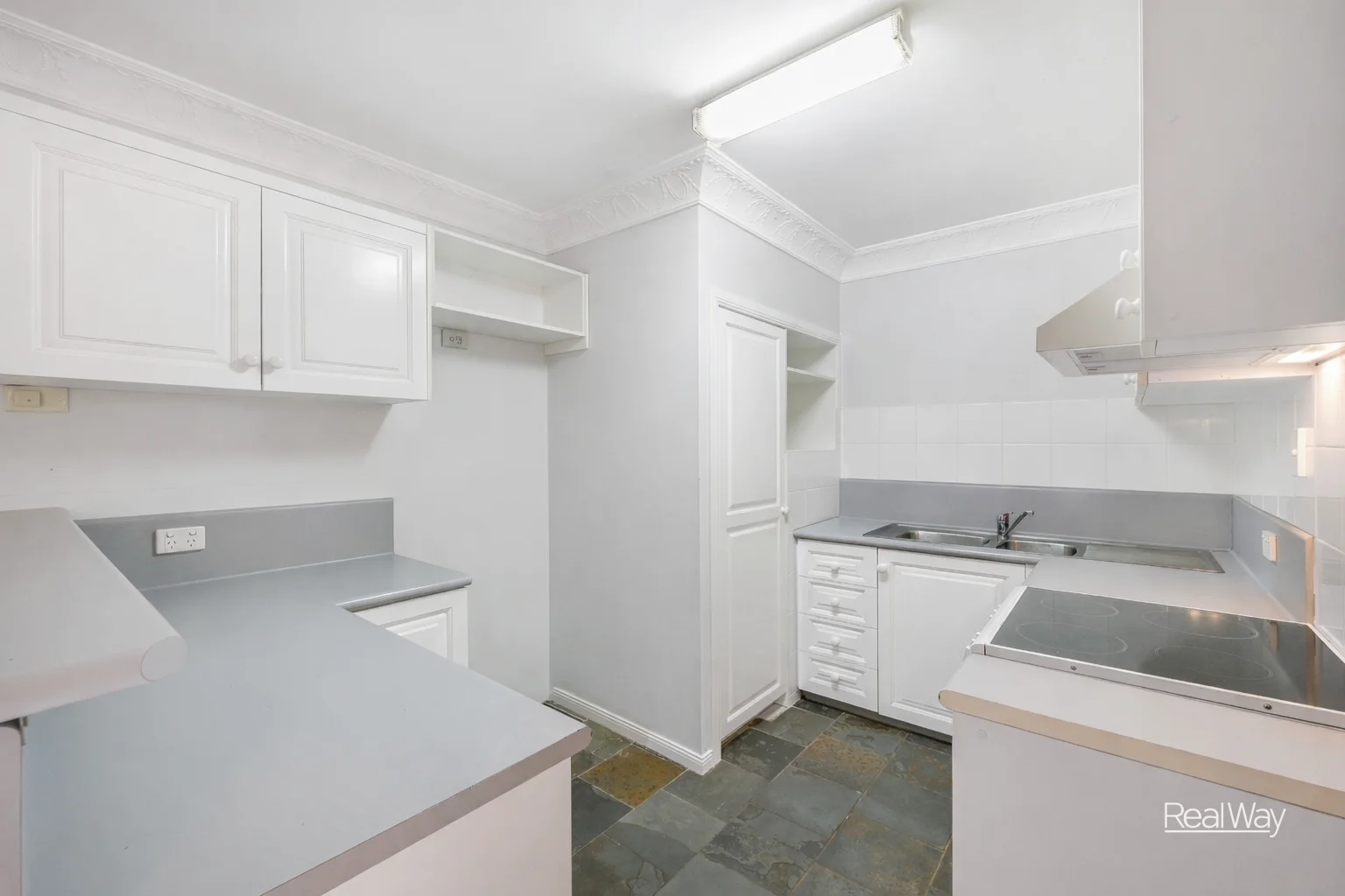 Additional image 5 of 4/2 Sharon Court, Darling Heights QLD 4350