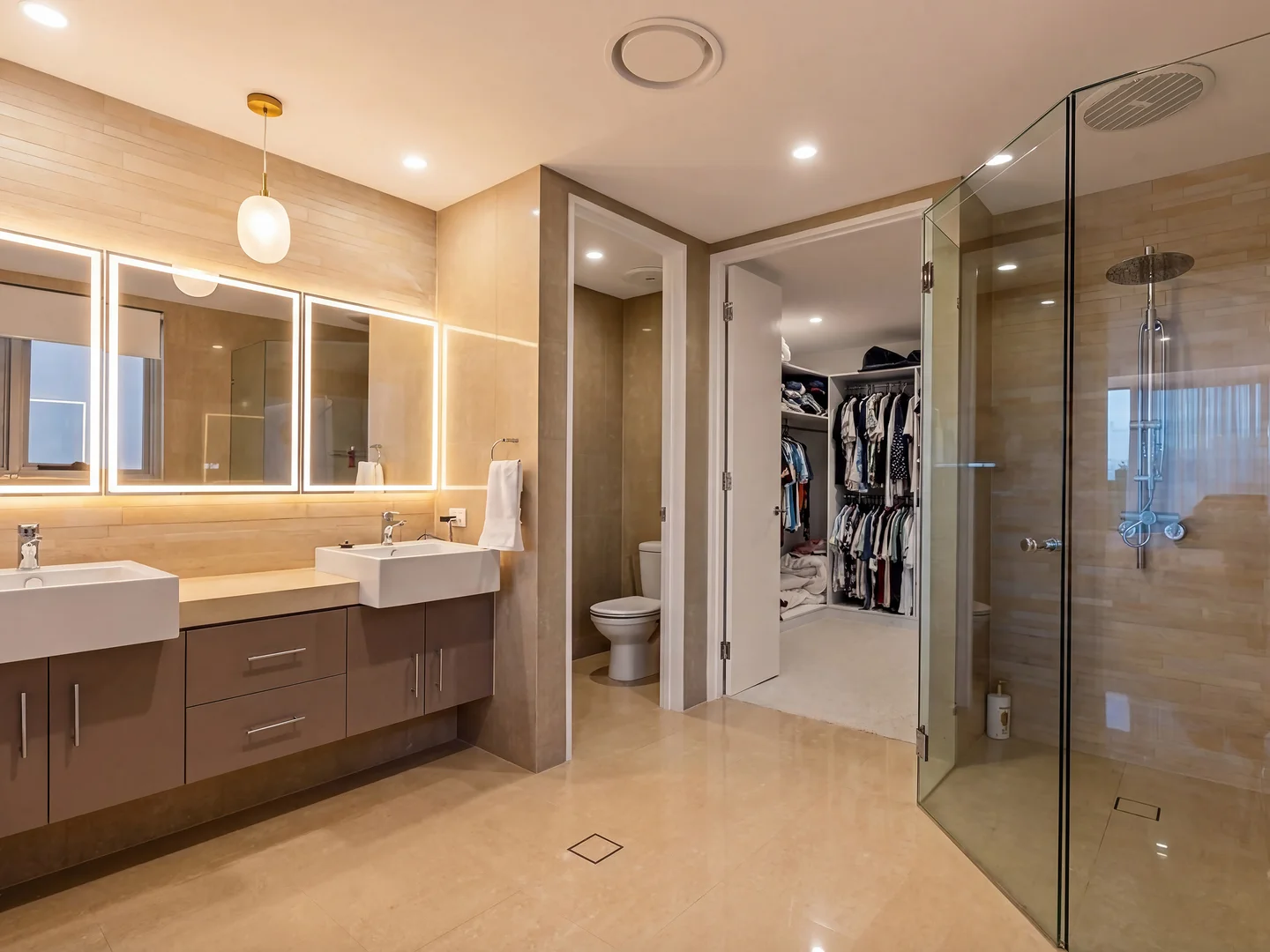 Additional image 26 of 19 Knightsbridge Parade East, Sovereign Islands QLD 4216