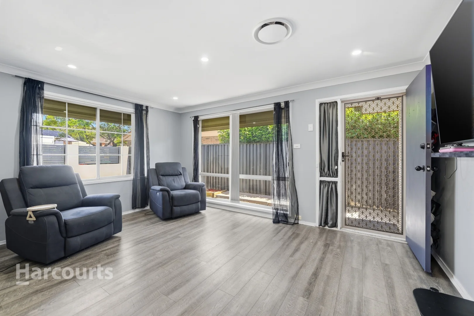 Additional image 2 of 24B Glendower Street, Rosemeadow NSW 2560