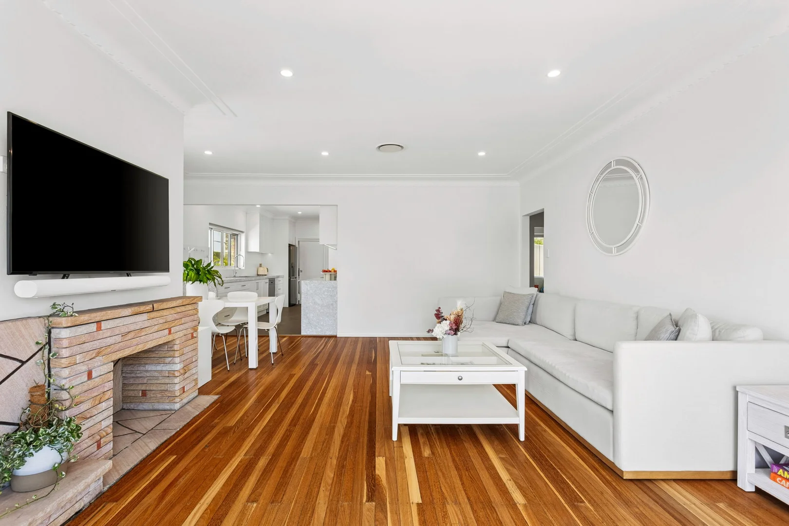 Additional image 5 of 27 Allawah Avenue, Carss Park NSW 2221