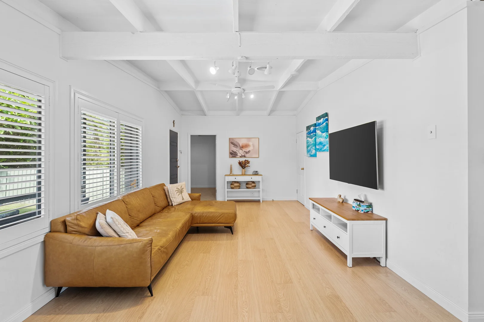 Additional image 4 of 2 Bluebell Avenue, Berkeley Vale NSW 2261