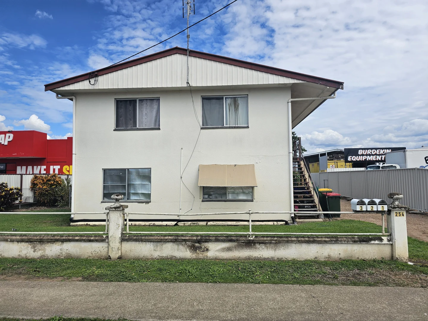 Additional image 2 of 1-3/254 Queen Street, Ayr QLD 4807