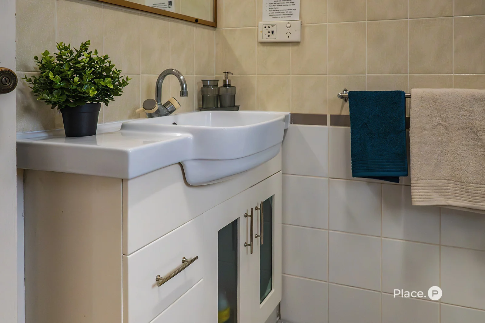 Additional image 14 of 9/158 Greencamp Road, Wakerley QLD 4154