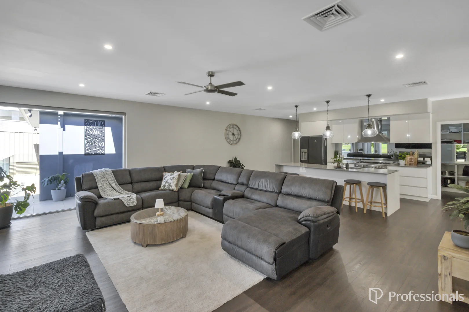 Additional image 21 of 29 Plunkett Drive, Lake Albert NSW 2650