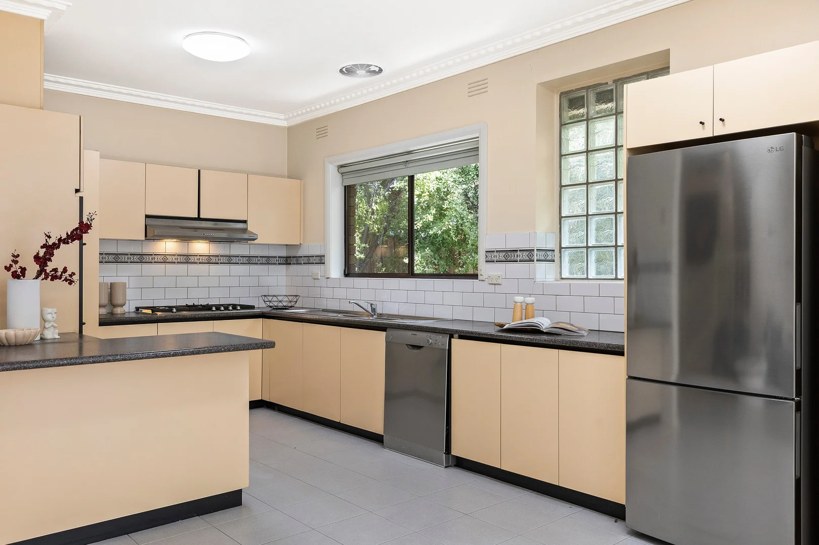 Additional image 4 of 31 Quinella Close, Keilor Park VIC 3042