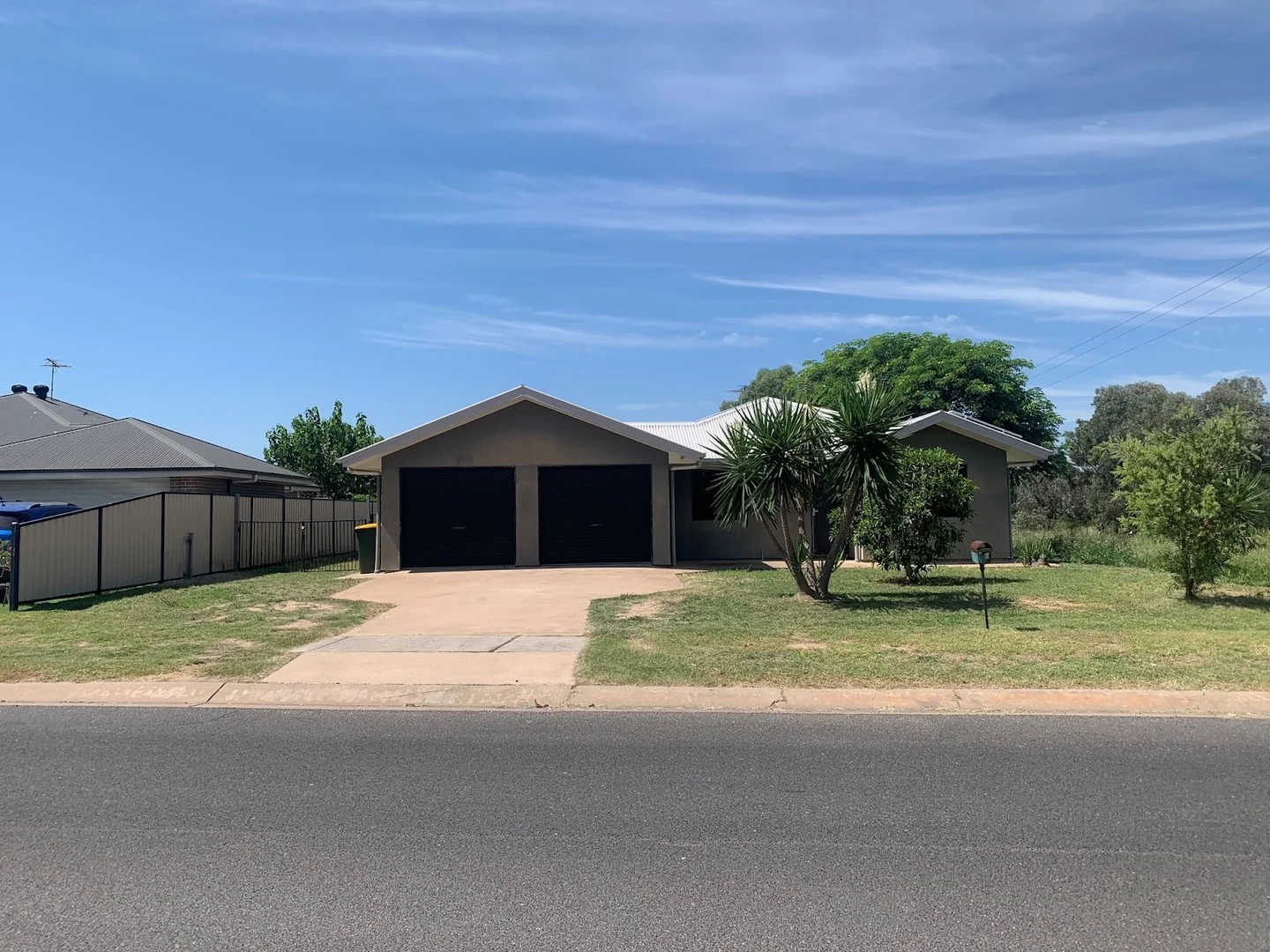 81 Mayfair Drive, Emerald QLD 4720