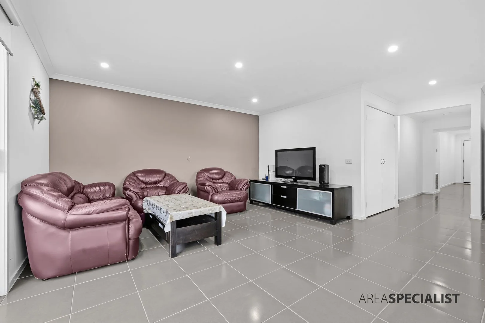 Additional image 5 of 48 Valencia Circuit, Cranbourne VIC 3977