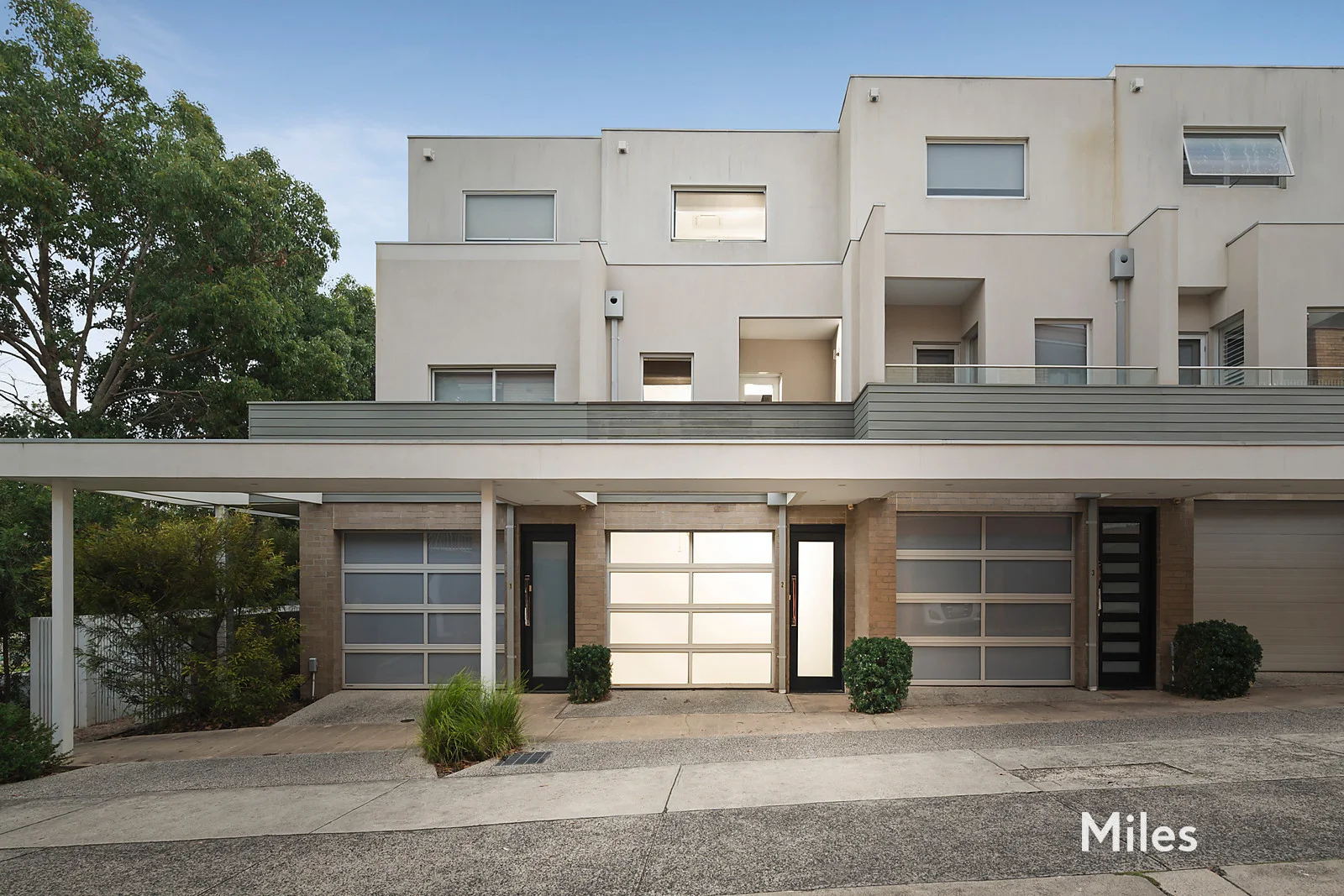 Additional image 2 of 2/114 Maltravers Road, Eaglemont VIC 3084