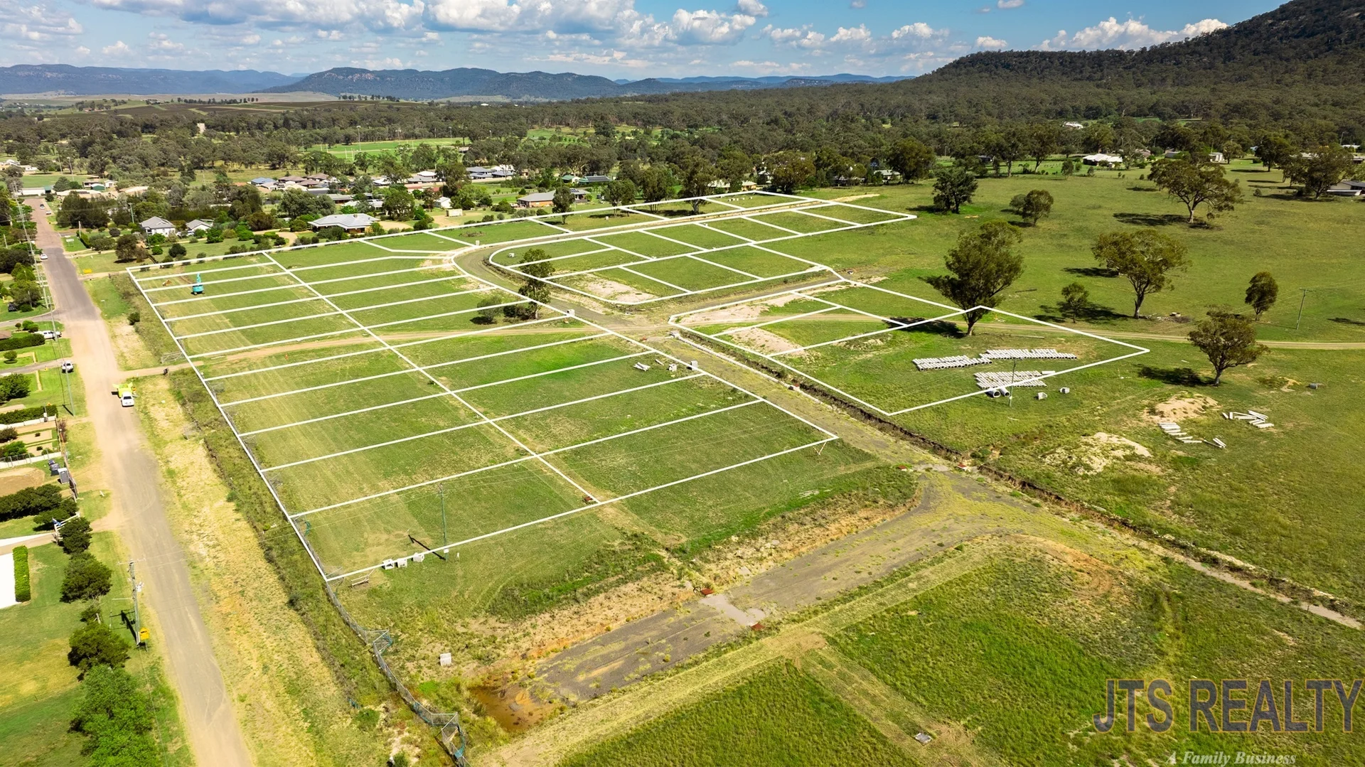 Additional image 2 of 101 - 140 Almond Street, Denman NSW 2328