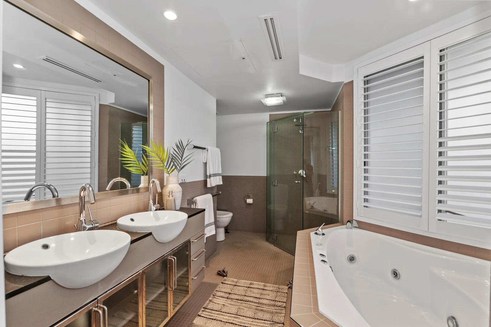 Additional image 17 of unit 8/88 Mitchell Street, North Ward QLD 4810