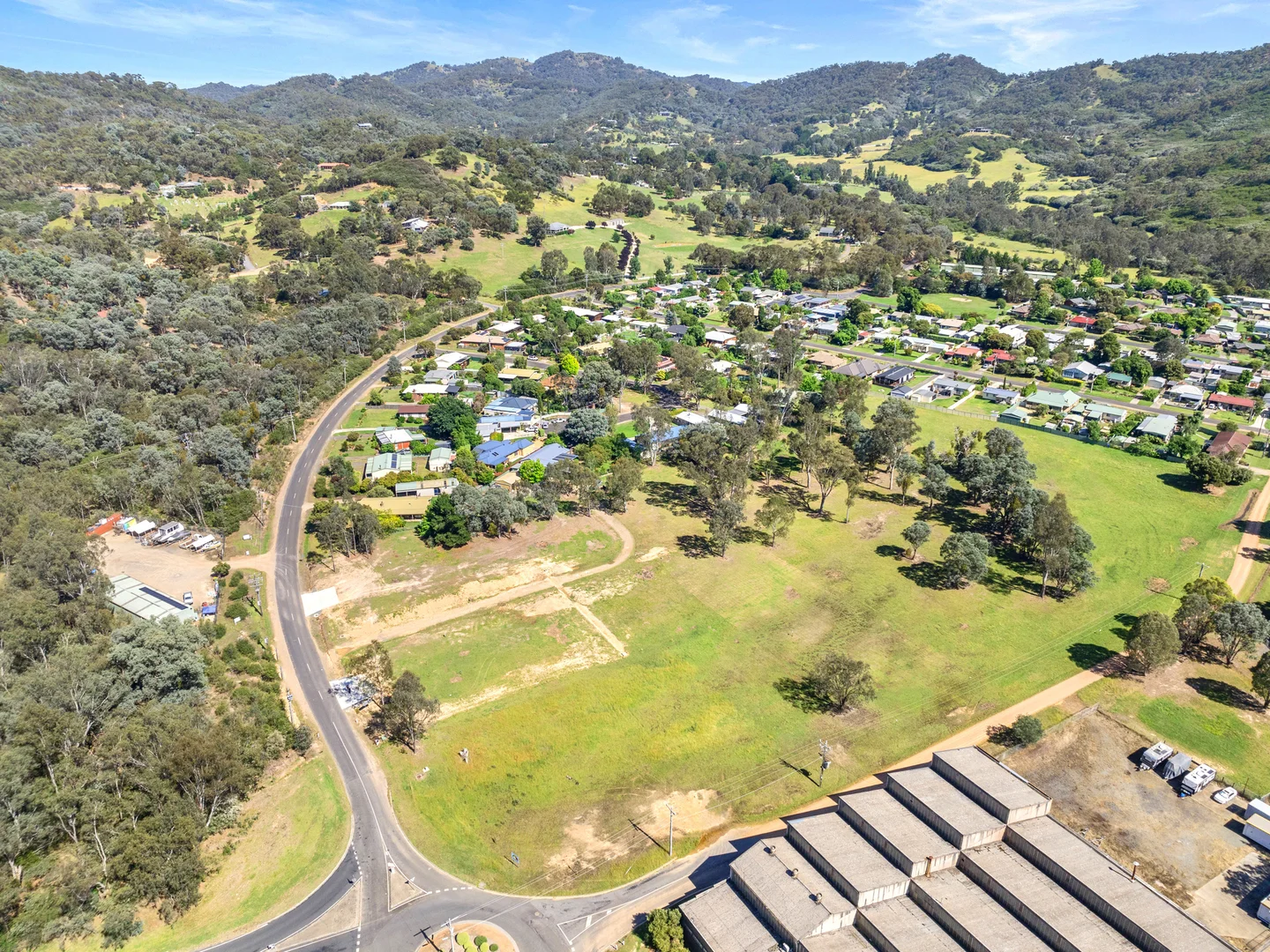 Additional image 19 of 1-4 South Crescent, Eildon VIC 3713