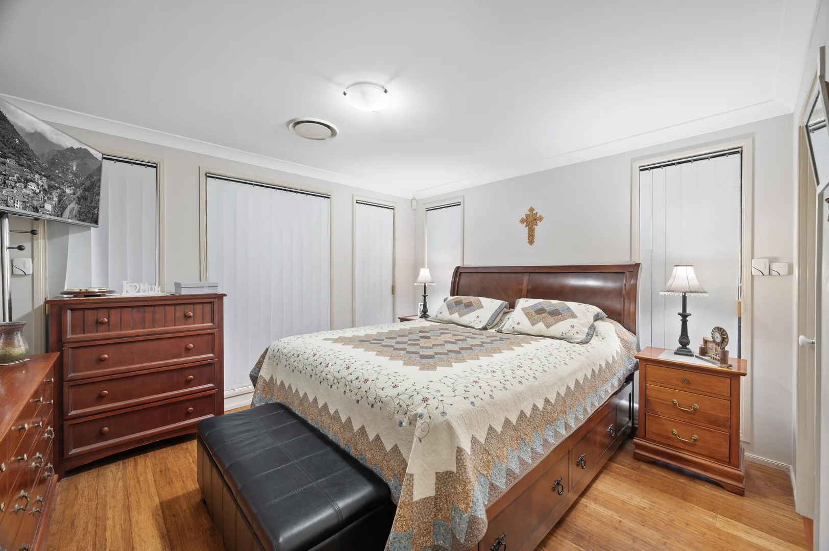 Additional image 7 of 14 Styles Crescent, Minto NSW 2566