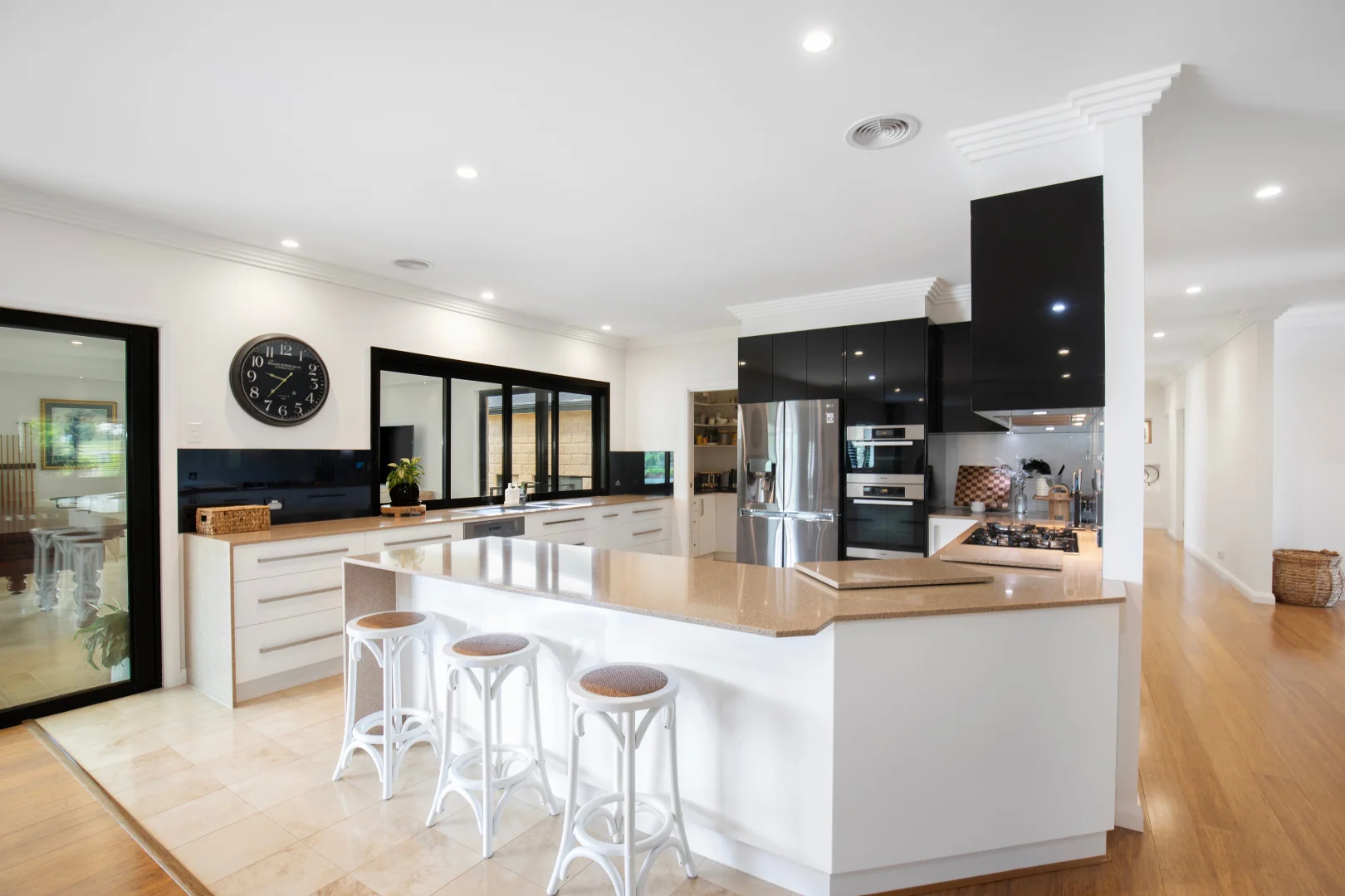 Additional image 2 of 10181 Armidale Road, Hernani NSW 2453