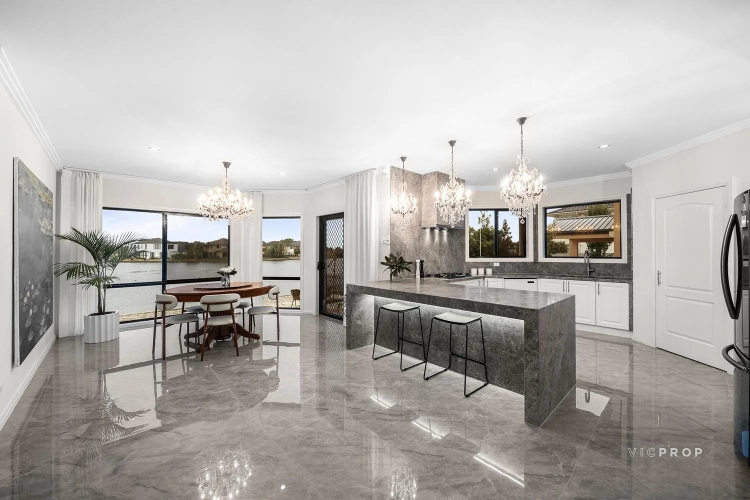 Additional image 5 of 3 Pelican Point Road, Sanctuary Lakes VIC 3030