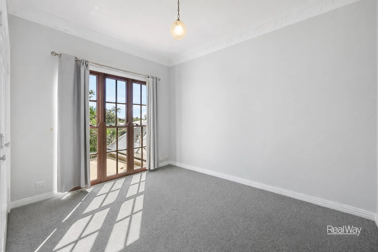 Additional image 7 of 4/2 Sharon Court, Darling Heights QLD 4350