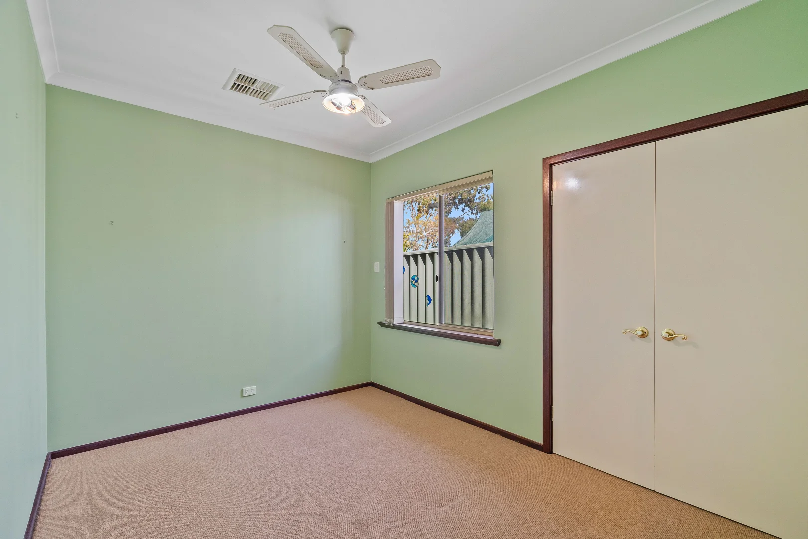 Additional image 11 of 7 Balmoral Parade, Halls Head WA 6210