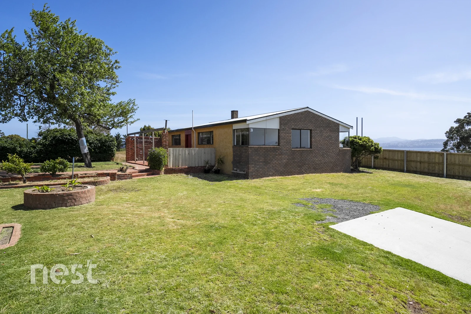 Additional image 18 of 24 Marsh Street, Opossum Bay TAS 7023
