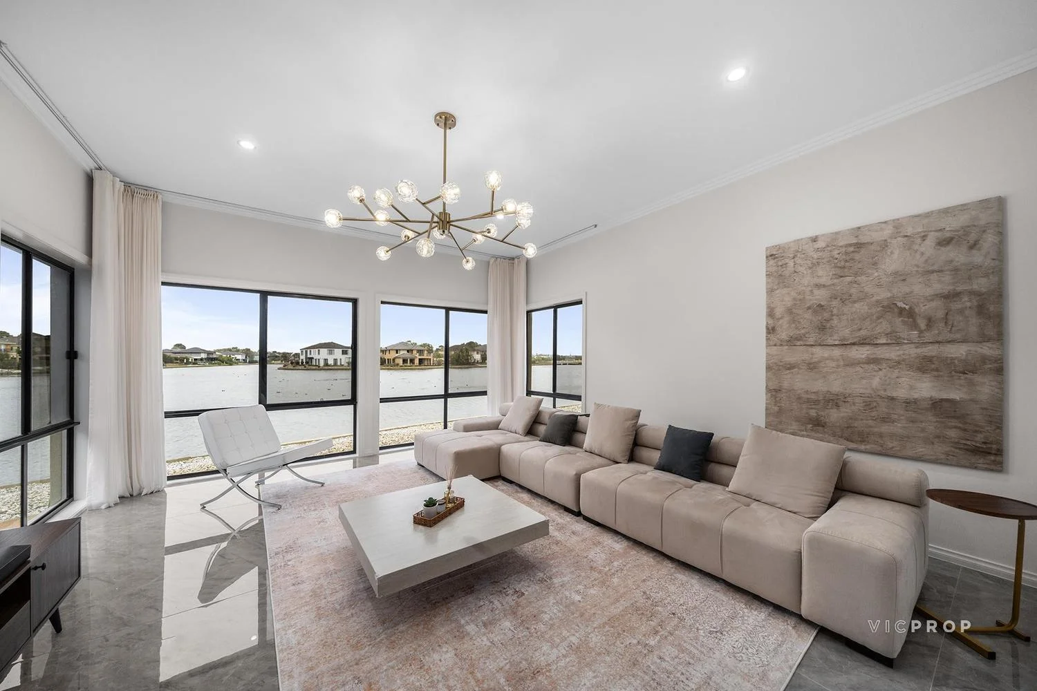 Additional image 11 of 3 Pelican Point Road, Sanctuary Lakes VIC 3030