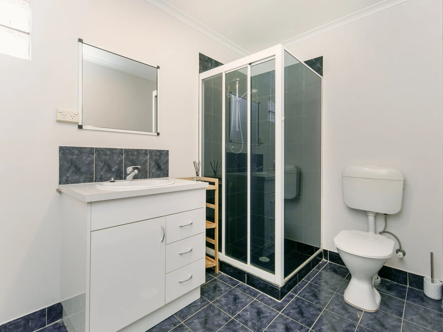 Additional image 7 of 3/16 Undoolya Road, East Side NT 0870