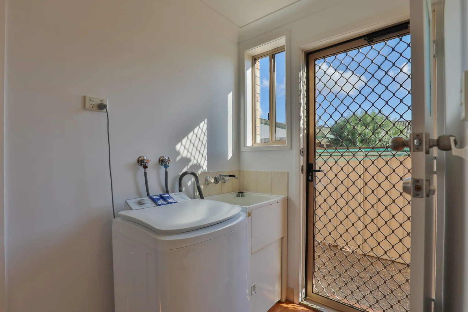 Additional image 9 of 3/76 Burnett Street, Bundaberg South QLD 4670