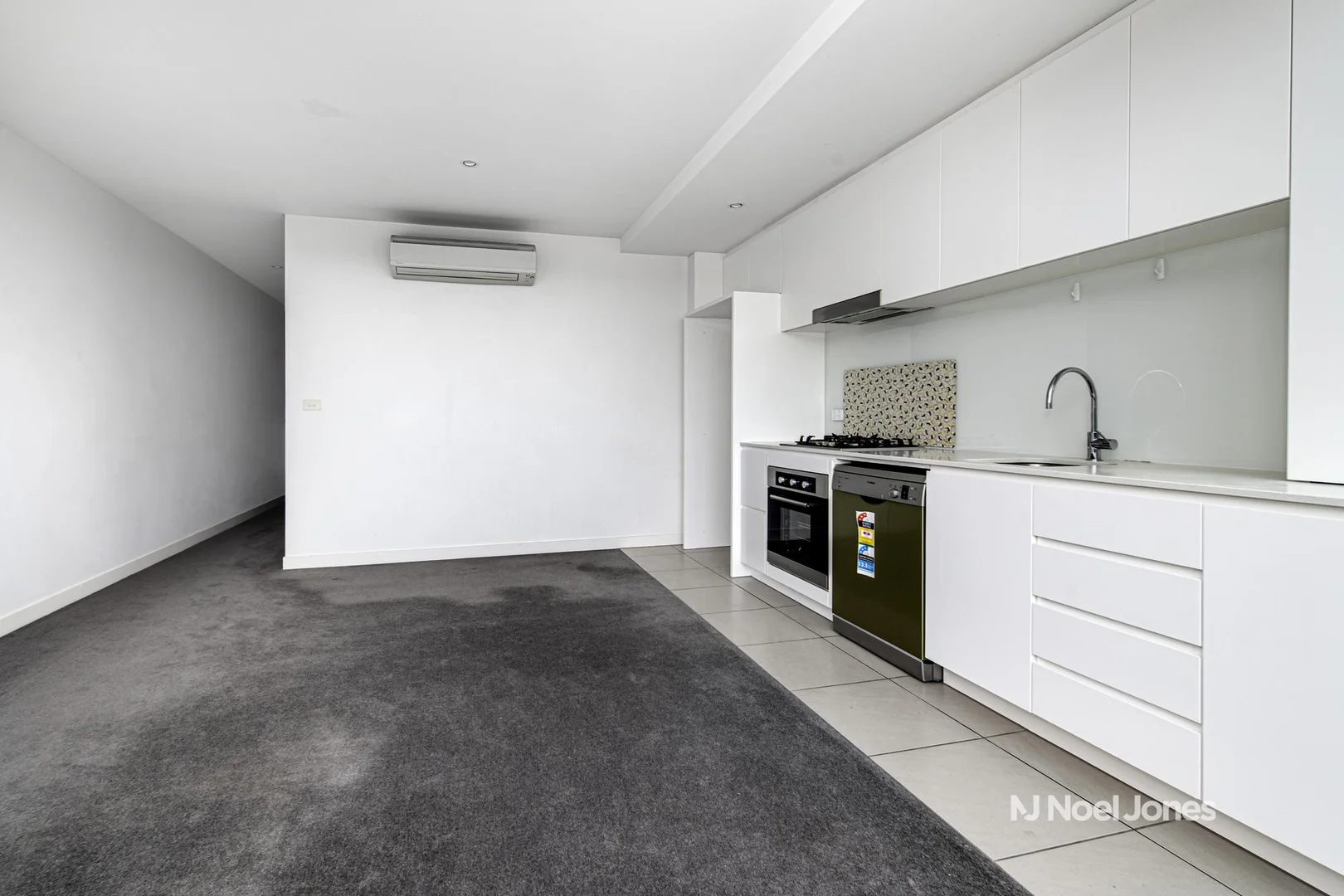 Additional image 2 of 305/8 Ellingworth Parade, Box Hill VIC 3128