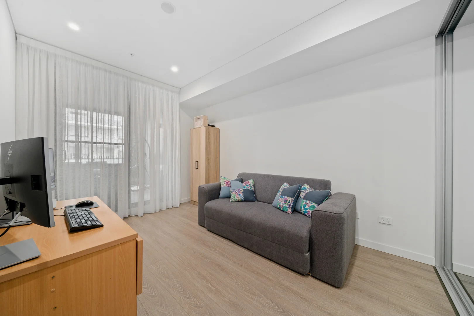 Additional image 12 of 406/26C Lord Sheffield Circuit, Penrith NSW 2750