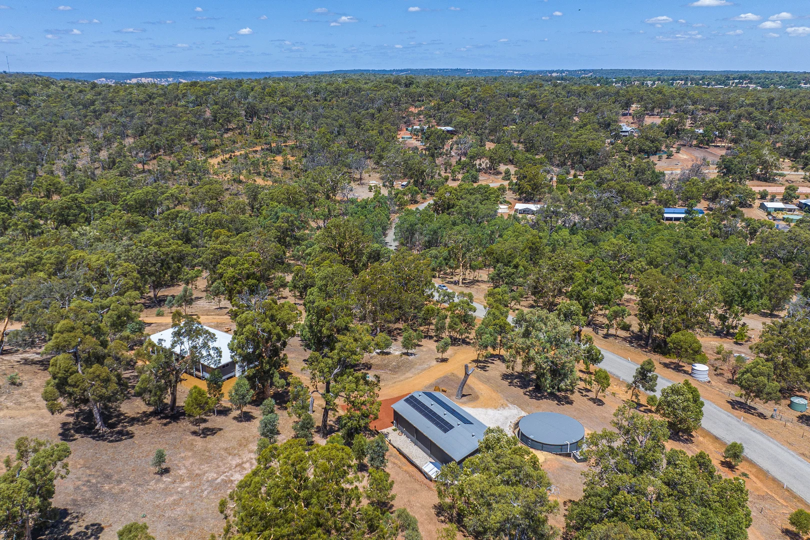 Additional image 25 of 132 Wisteria Way, Chittering WA 6084