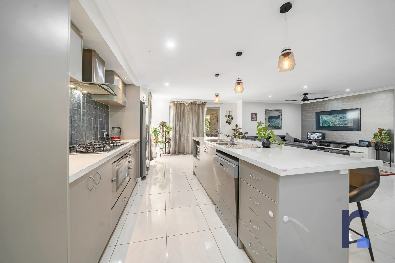 Additional image 10 of 23 Moonstone Parkway, Wellard WA 6170