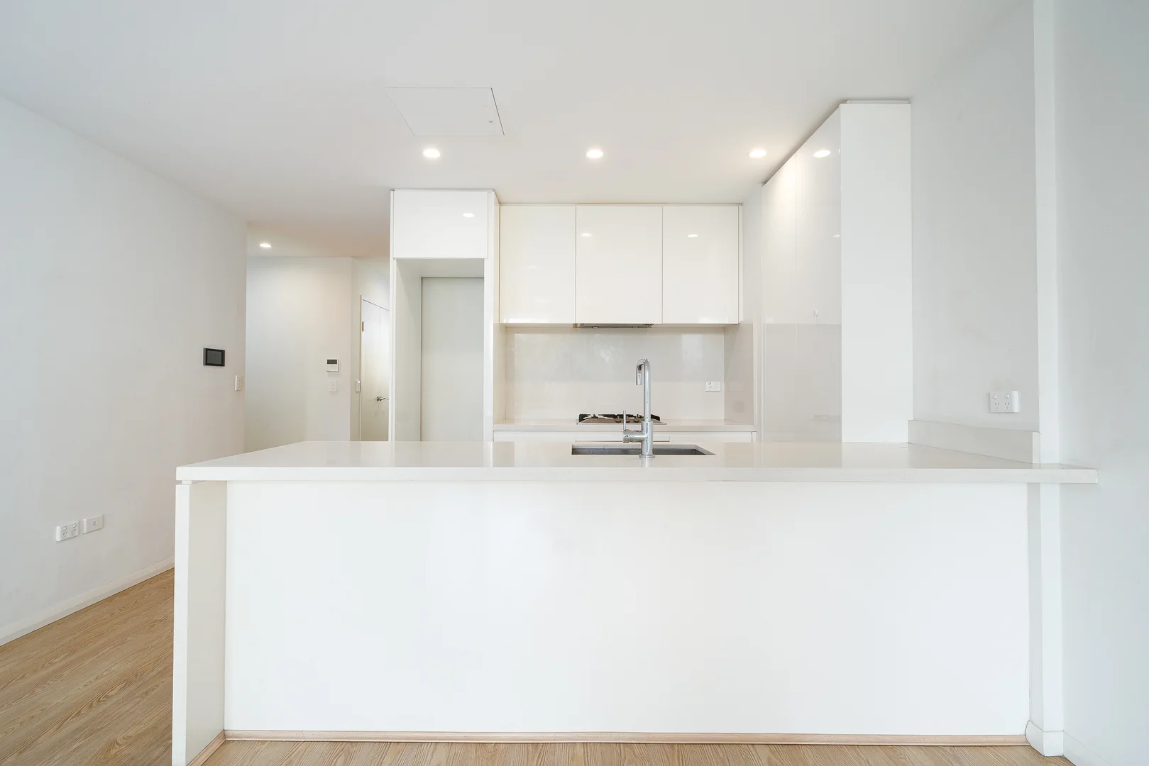 Additional image 4 of 204E/1 Allengrove Crescent, North Ryde NSW 2113