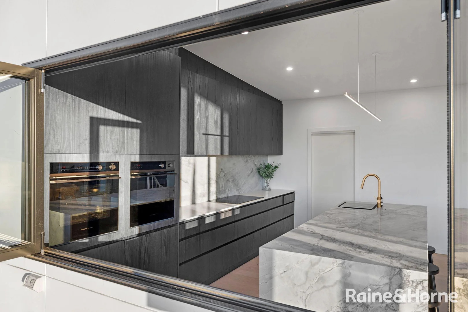 Additional image 16 of 2 Pindara Place, Gisborne VIC 3437