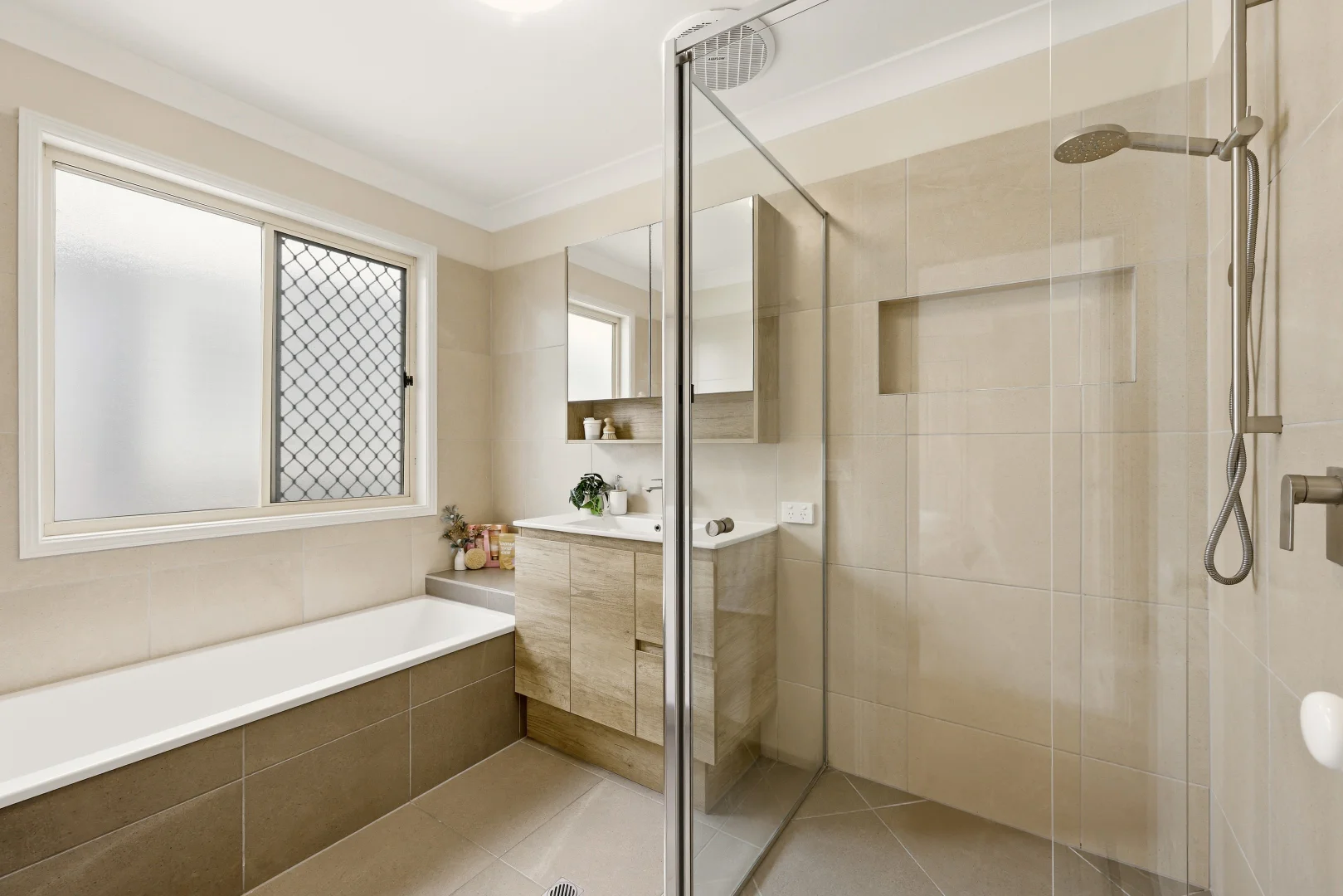 Additional image 17 of 8 Ivy Street, Dicky Beach QLD 4551