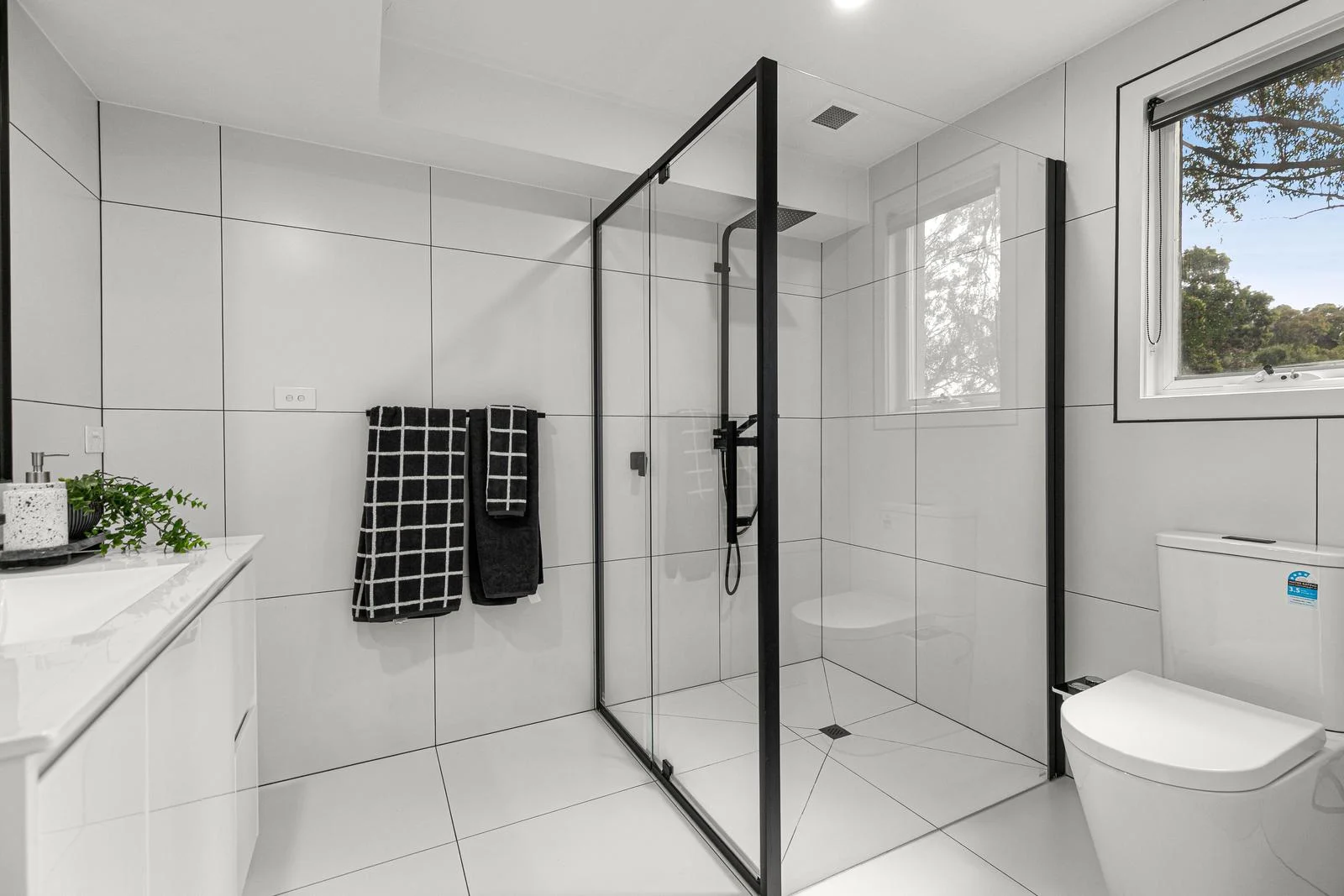 Additional image 7 of 22 Zig Zag Road, Eltham VIC 3095