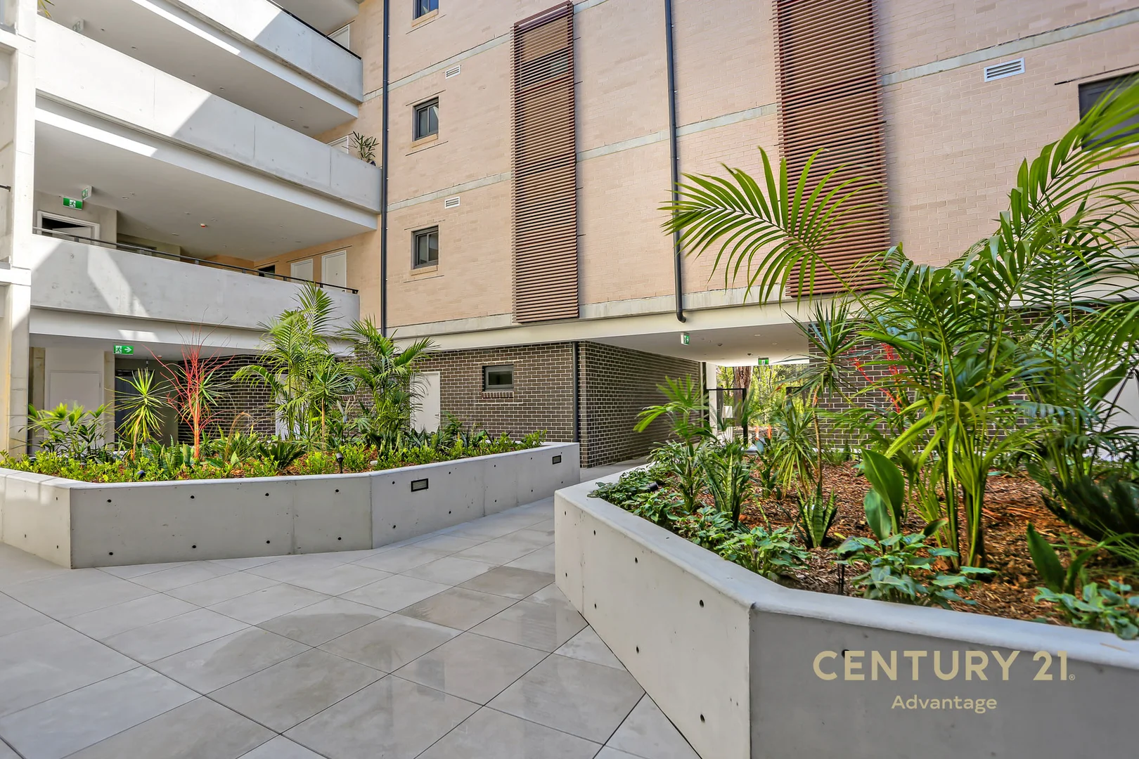 Additional image 3 of 6/16-18 Junia Avenue, Toongabbie NSW 2146