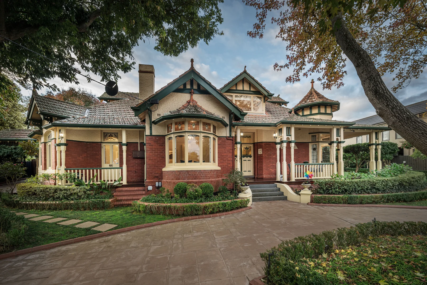 Additional image 2 of 13-15 View Street, Canterbury VIC 3126