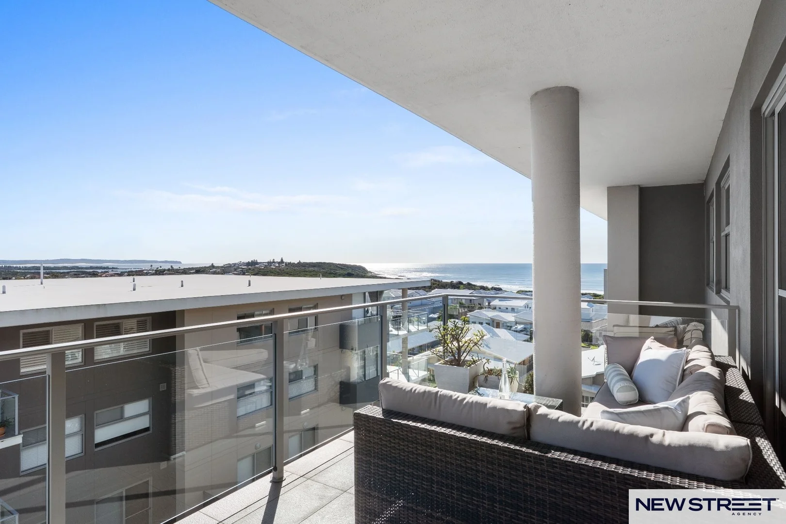 Additional image 28 of 403/1 Mawson Close, Caves Beach NSW 2281