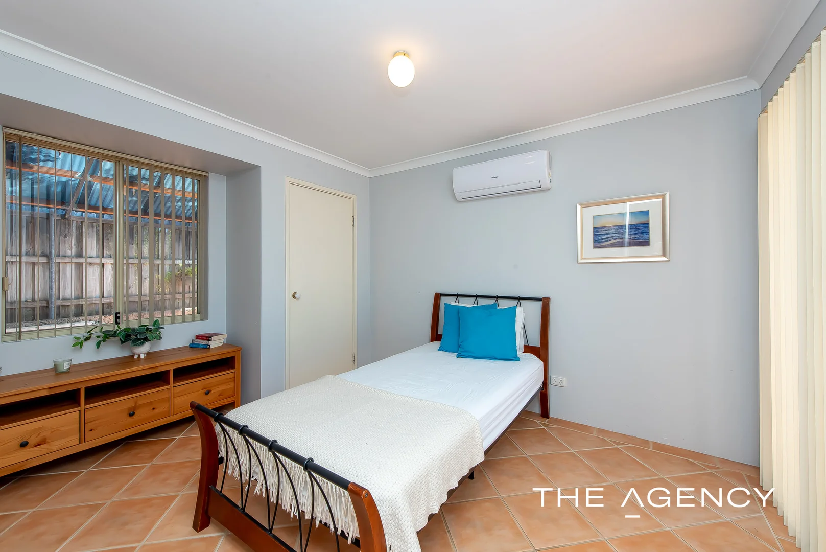 Additional image 19 of 29 Kin Bay Entrance, Mindarie WA 6030