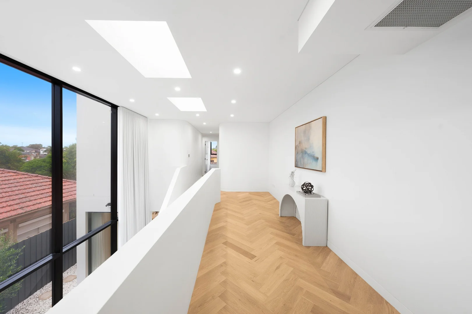 Additional image 8 of 5b Cooks Avenue, Canterbury NSW 2193