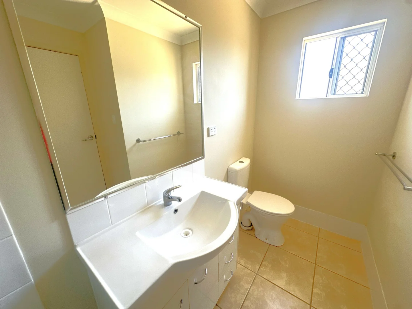 Additional image 15 of 13 Sapphire Crescent, Bowen QLD 4805