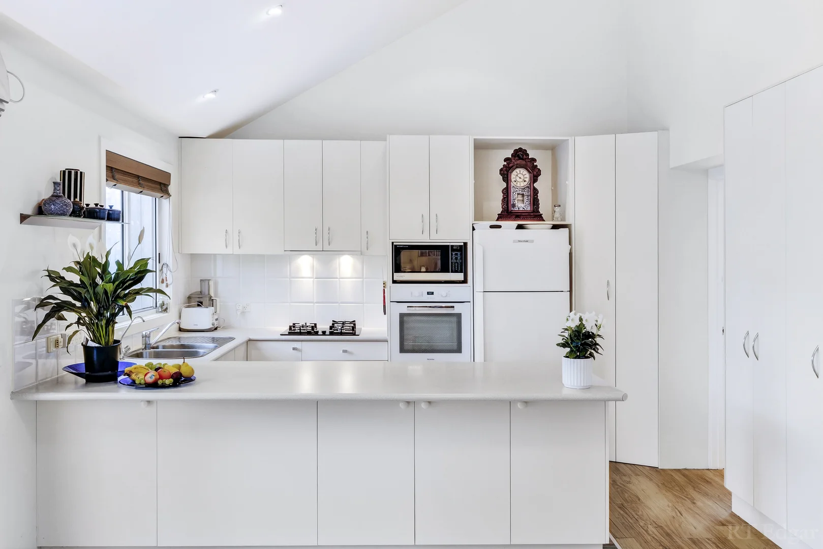 Additional image 5 of 17B Beach Close, Point Lonsdale VIC 3225